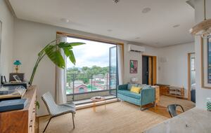 Hidden gem in the middle of Seoul with rooftop - Seoul, South Korea