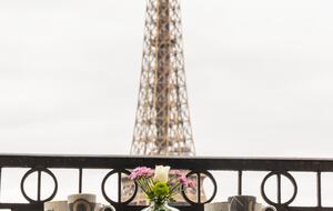 Signature Two-Level Eiffel View Haven - Paris, France