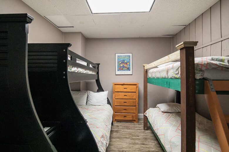 Elegant Hilltop Retreat with Panoramic Canyon Lake Views - Canyon Lake, Texas