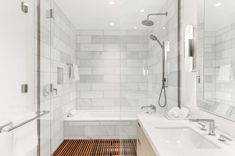 Sophisticated High-Rise Retreat in the Heart of Downtown Portland - Portland, Oregon