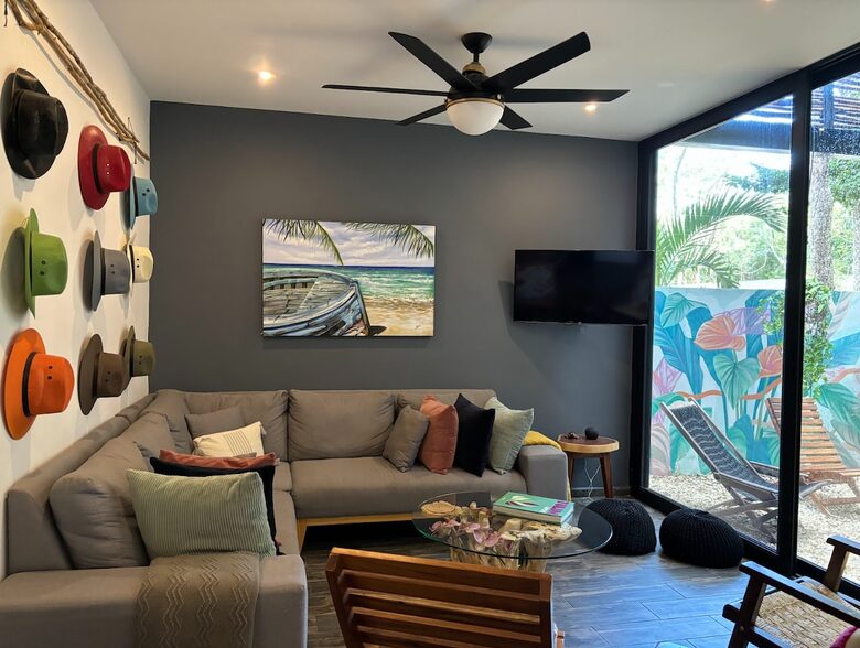 Contemporary Tulum Retreat Near the Ruins with Private Rooftop Pool - Tulum, Mexico