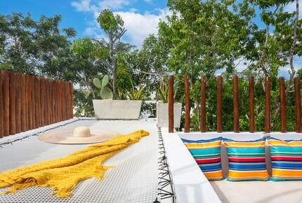 Contemporary Tulum Retreat Near the Ruins with Private Rooftop Pool - Tulum, Mexico