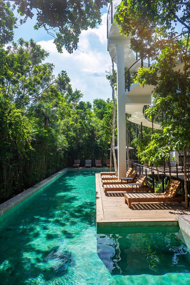 Contemporary Tulum Retreat Near the Ruins with Private Rooftop Pool - Tulum, Mexico