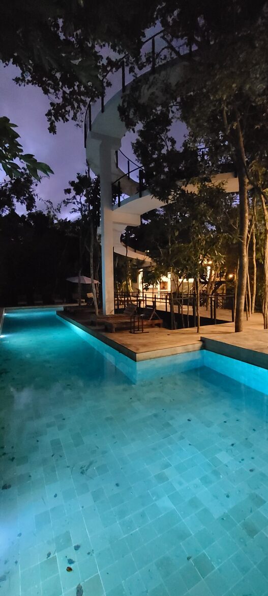 Contemporary Tulum Retreat Near the Ruins with Private Rooftop Pool - Tulum, Mexico