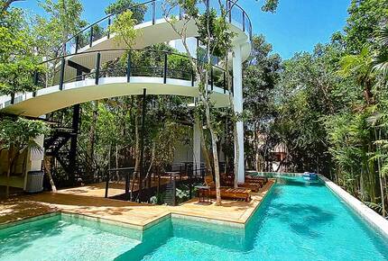 Contemporary Tulum Retreat Near the Ruins with Private Rooftop Pool - Tulum, Mexico