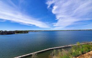 Bright 4BR Retreat with East Lake Views - Arnolds Park, Iowa