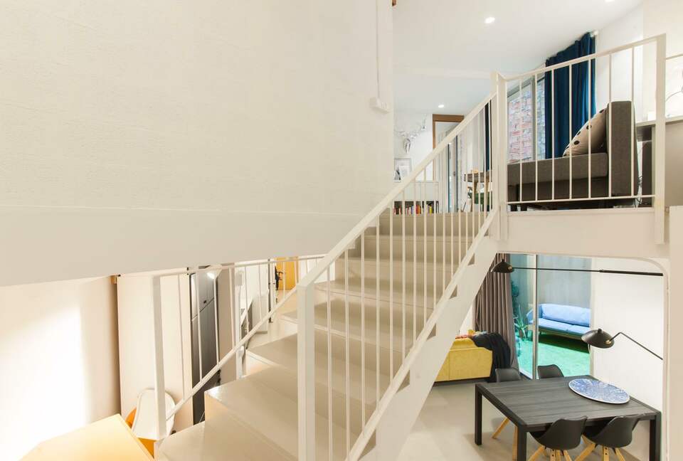 Spacious Two-Level Retreat in Central Barcelona - Barcelona, Spain