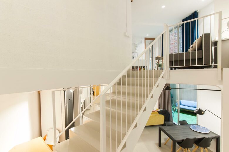 Spacious Two-Level Retreat in Central Barcelona - Barcelona, Spain