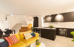 Spacious Two-Level Retreat in Central Barcelona - Barcelona, Spain