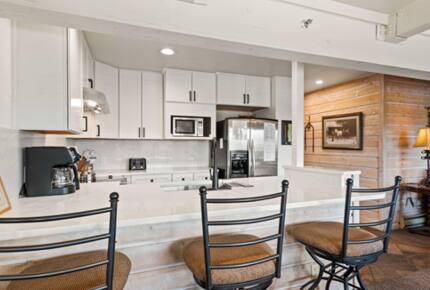 Snowmass Village Retreat - Snowmass Village, Colorado