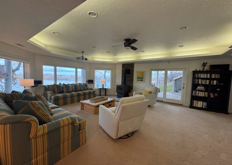 Elegant Idaho Home Overlooking the Snake River - Burley, Idaho