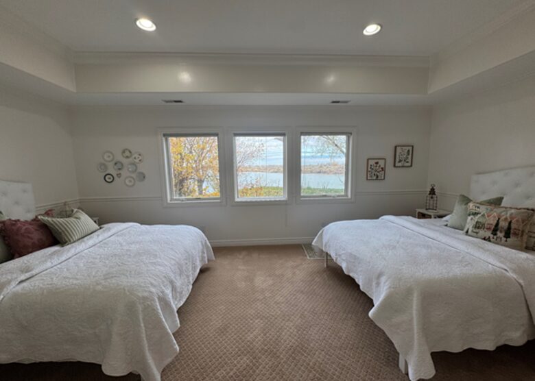 Elegant Idaho Home Overlooking the Snake River - Burley, Idaho