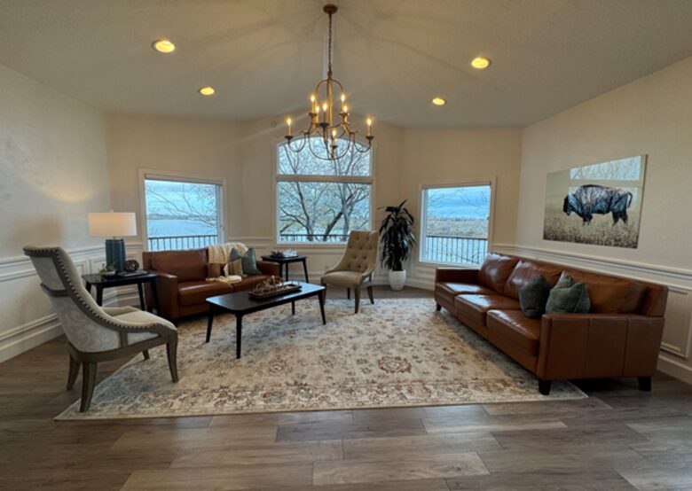 Elegant Idaho Home Overlooking the Snake River - Burley, Idaho