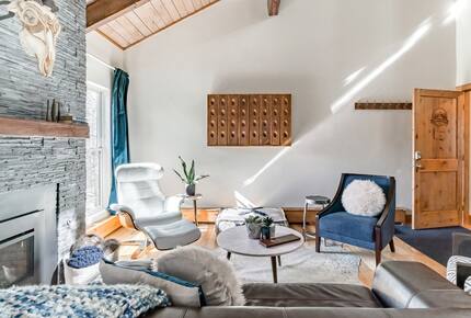 Warm Alpine Getaway Minutes from Vail Village - Vail, Colorado