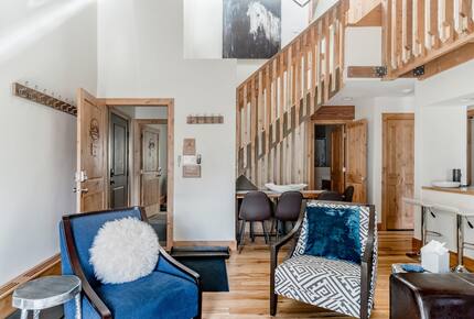 Warm Alpine Getaway Minutes from Vail Village - Vail, Colorado