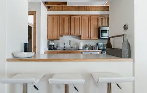 Warm Alpine Getaway Minutes from Vail Village - Vail, Colorado