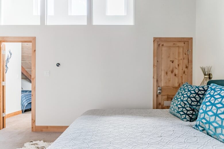 Warm Alpine Getaway Minutes from Vail Village - Vail, Colorado