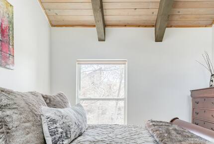 Warm Alpine Getaway Minutes from Vail Village - Vail, Colorado