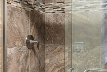 Warm Alpine Getaway Minutes from Vail Village - Vail, Colorado