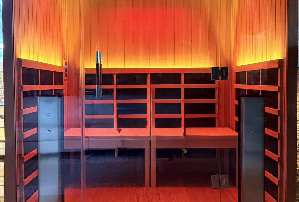 Infrared Sauna with Chromotherapy (Downstairs basement)