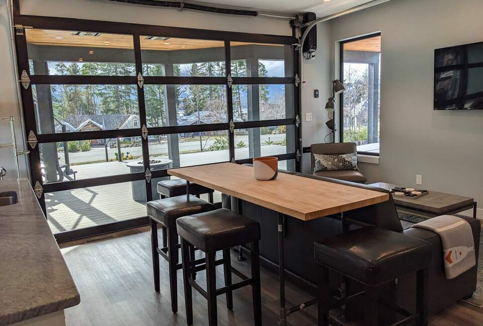 Lake Cowichan View House - Lake Cowichan, Canada