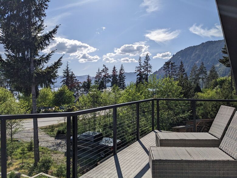 Lake Cowichan View House - Lake Cowichan, Canada