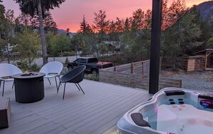 Lake Cowichan View House - Lake Cowichan, Canada