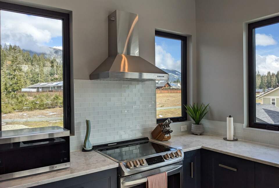 Lake Cowichan View House - Lake Cowichan, Canada