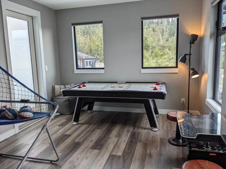 Lake Cowichan View House - Lake Cowichan, Canada