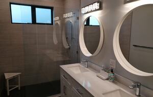 Lake Cowichan View House - Lake Cowichan, Canada