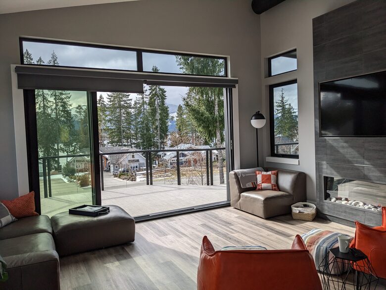 Lake Cowichan View House - Lake Cowichan, Canada