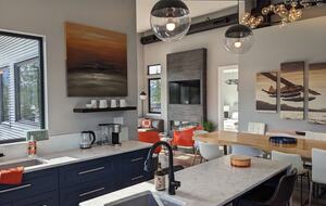 Lake Cowichan View House - Lake Cowichan, Canada