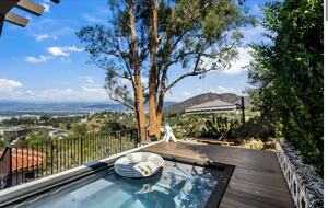 Restored 1925 Hillside Retreat Above Los Angeles - Los Angeles, California
