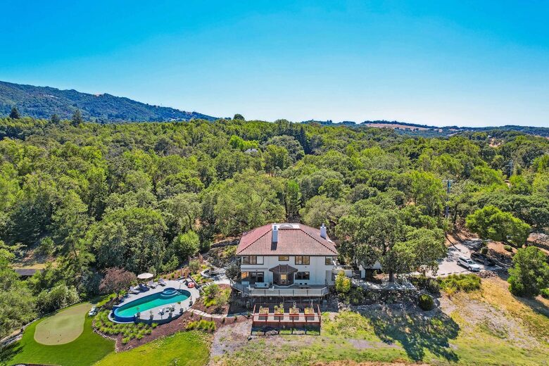 Five-Star Wine Country Oasis - Glen Ellen, California