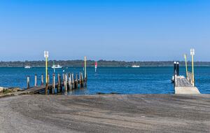 Refined Coastal Haven Near Dawesville’s Best Beaches - Dawesville, Australia