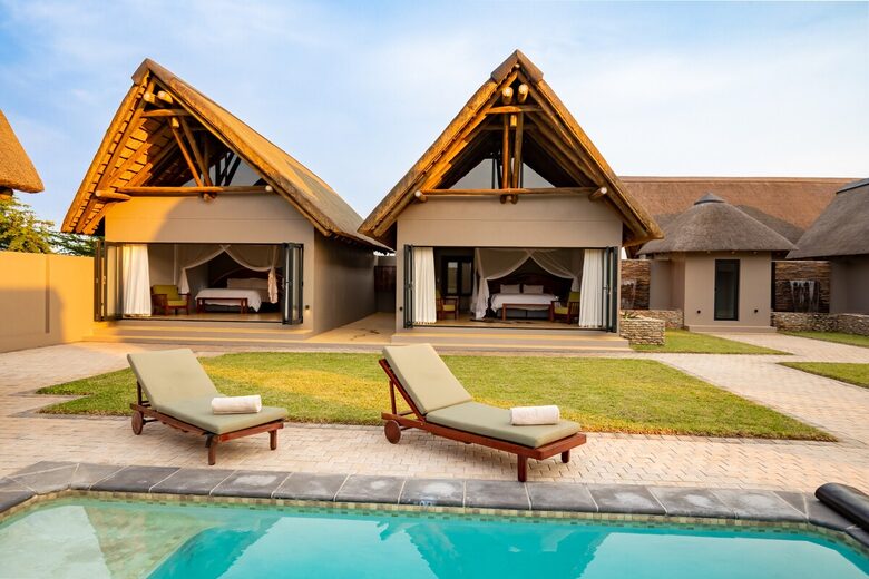 Elegant Eco-Luxury Overlooking the Kruger Wilderness - Hectorspruit, South Africa