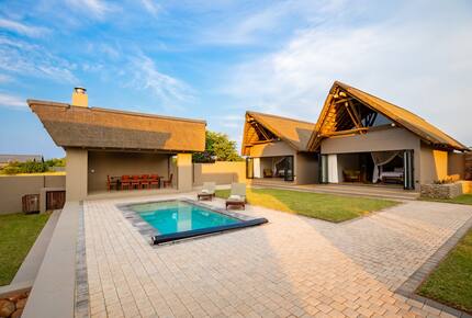 Elegant Eco-Luxury Overlooking the Kruger Wilderness - Hectorspruit, South Africa