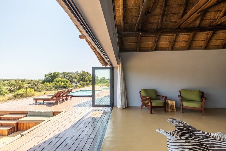 Elegant Eco-Luxury Overlooking the Kruger Wilderness - Hectorspruit, South Africa