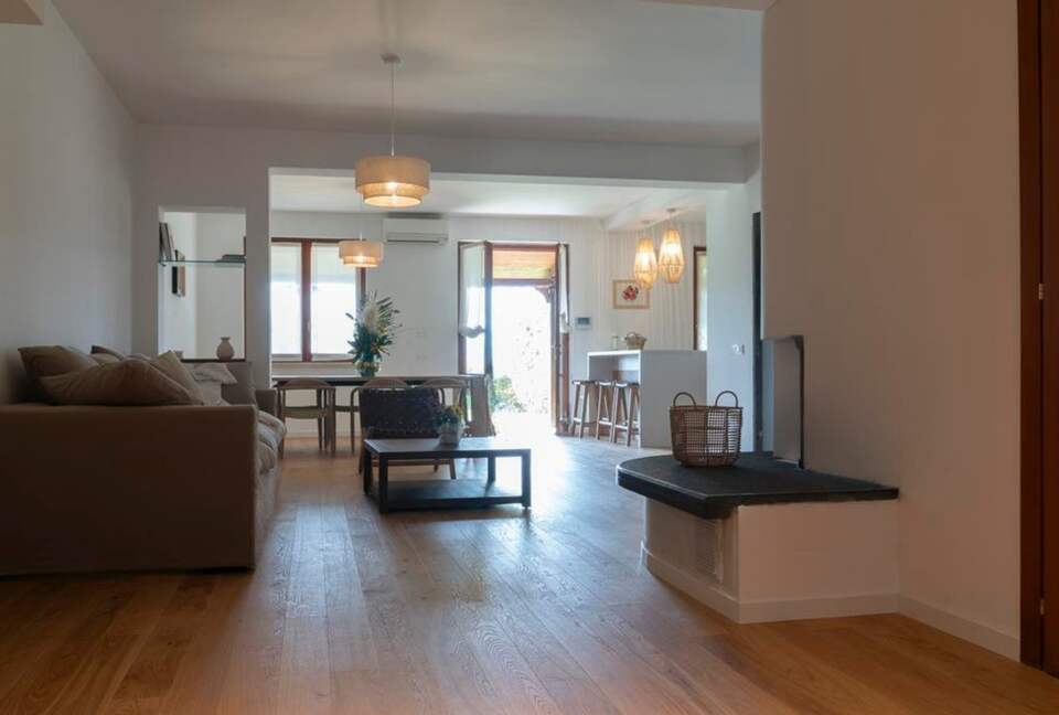 Refined Umbrian Retreat with Countryside Views - Terni, Italy