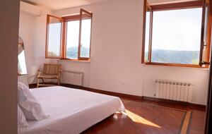 Refined Umbrian Retreat with Countryside Views - Terni, Italy