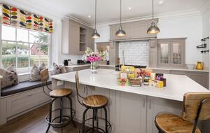 Graceful Georgian Farmhouse Overlooking the Village Green - Askham Richard, York, United Kingdom