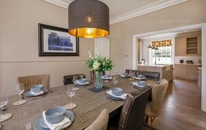 Graceful Georgian Farmhouse Overlooking the Village Green - Askham Richard, York, United Kingdom