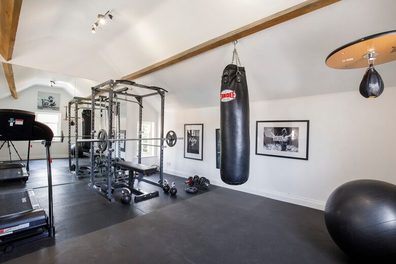 Graceful Georgian Farmhouse Overlooking the Village Green - Askham Richard, York, United Kingdom
