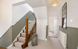 Graceful Georgian Farmhouse Overlooking the Village Green - Askham Richard, York, United Kingdom