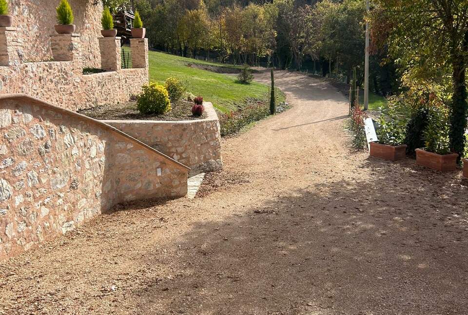 A Refined Country Estate in Umbria - Trevi, Italy