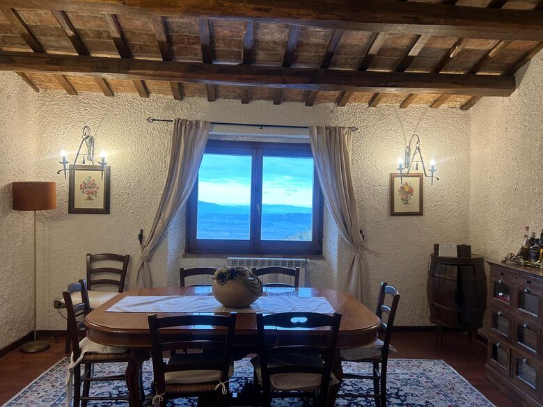 A Refined Country Estate in Umbria - Trevi, Italy