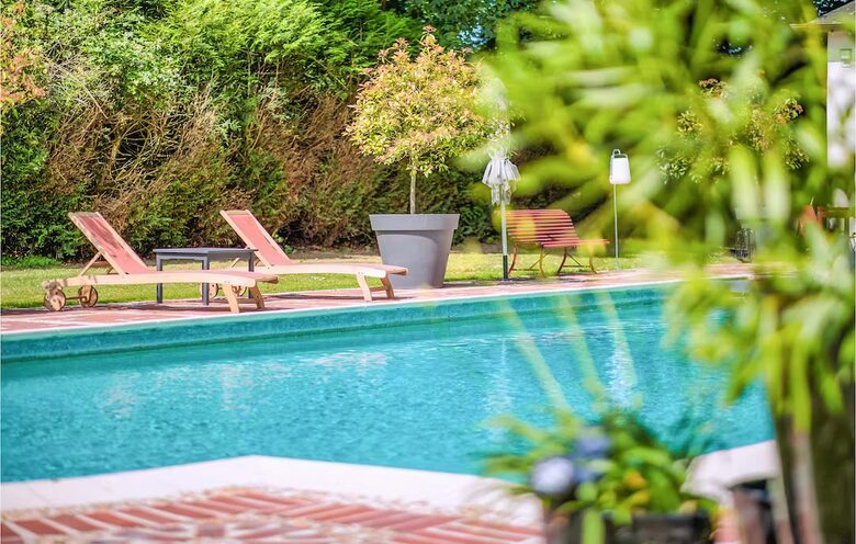 Château Blanc | Elegant 19th-Century Château with Grand Grounds - Grainville-Ymauville, France