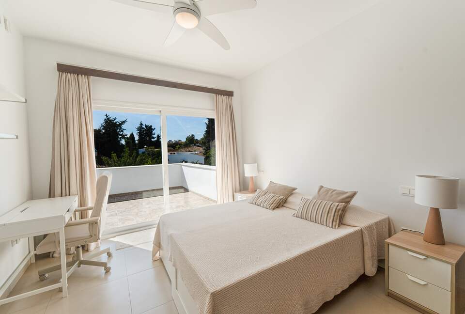 Refined Marbella Villa with Pool & Lush Gardens - Marbella, Spain