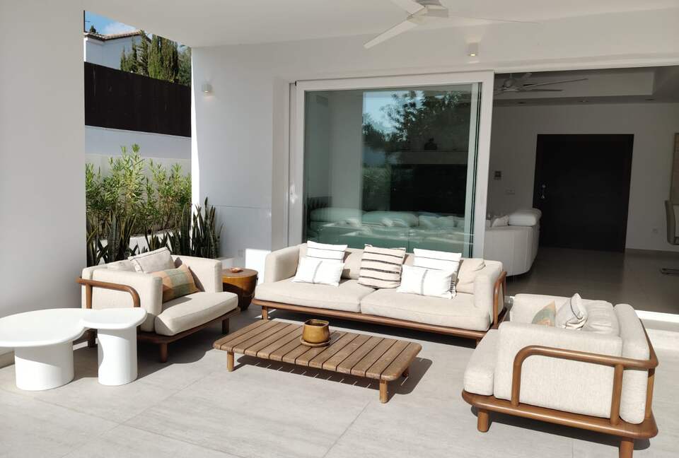 Refined Marbella Villa with Pool & Lush Gardens - Marbella, Spain