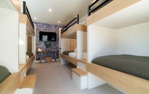 Lagoonfront Luxury Escape with Private Pool & Sky Decks - St. George, Utah